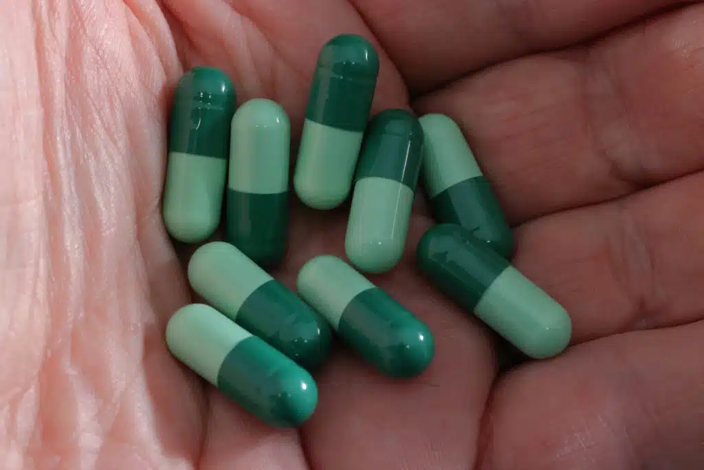 Graphic illustrating the rise in prescription drug misuse and its consequences.