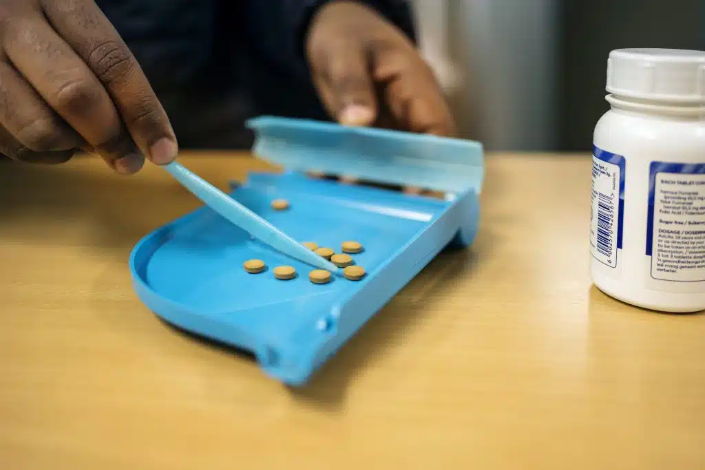 Illustration of the steps to qualify for free addiction treatment, including eligibility criteria and available resources.