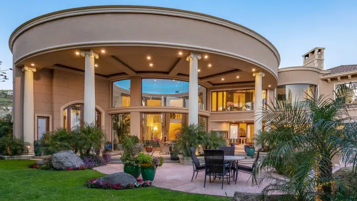 Passages Malibu Addiction Treatment Center in Malibu, CA offering luxury addiction recovery services and holistic therapies.