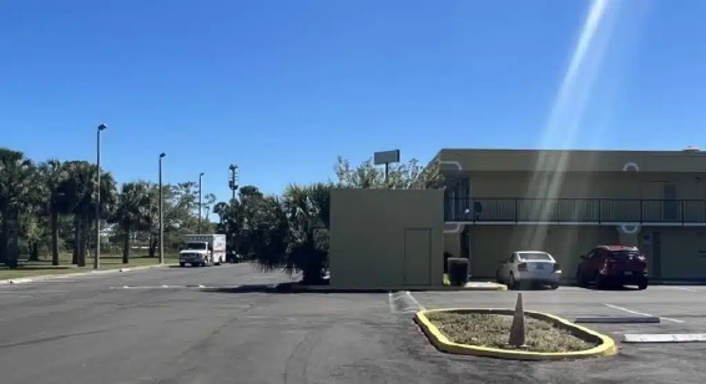 Exterior view of A Counseling Center facility in Cocoa, FL, specializing in mental health and addiction recovery services.