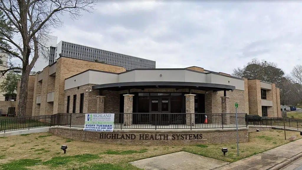 Exterior view of Highland Health Systems in Anniston, Alabama.