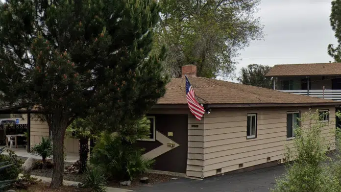 Middlehouse, a sober residence for men in San Luis Obispo, California, offering a supportive living environment