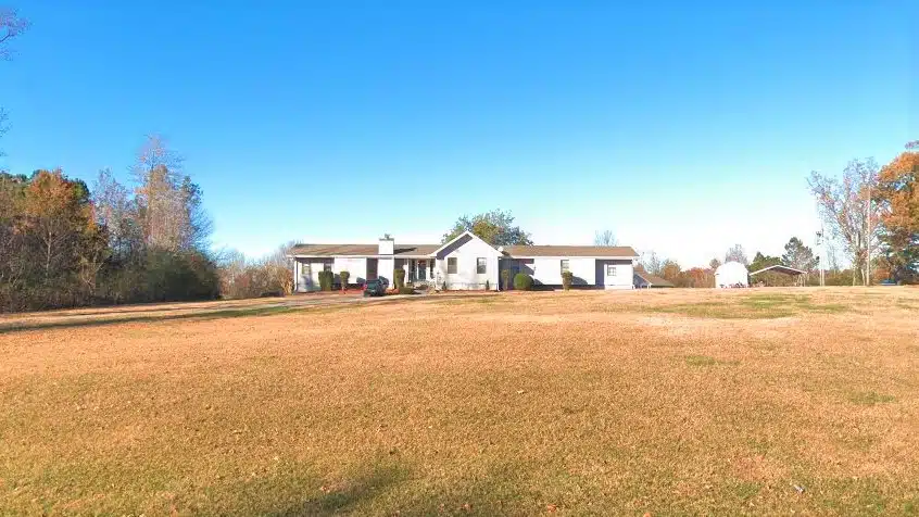 Mountain Lakes Behavioral Healthcare Dutton Homes in Dutton Alabama providing mental health and behavioral health services