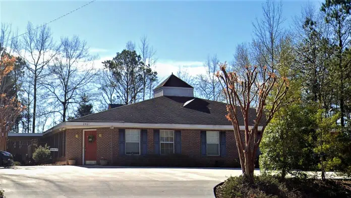 Waverly Residential Care Home - Mental Rehabilitation in Opelika, AL, providing compassionate care for mental health recovery.