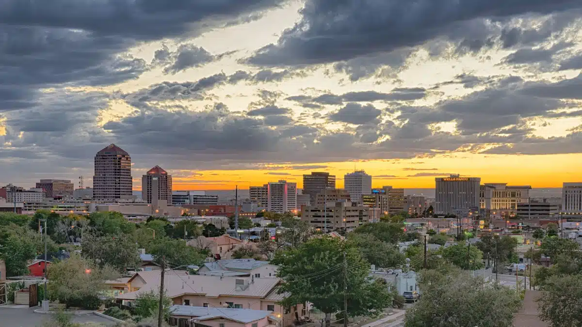 Addiction treatment center in Albuquerque New Mexico offering specialized alcohol and drug recovery programs