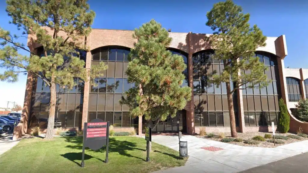 Alcohol and drug addiction treatment services in Aurora, Colorado, with comprehensive rehabilitation and recovery programs.