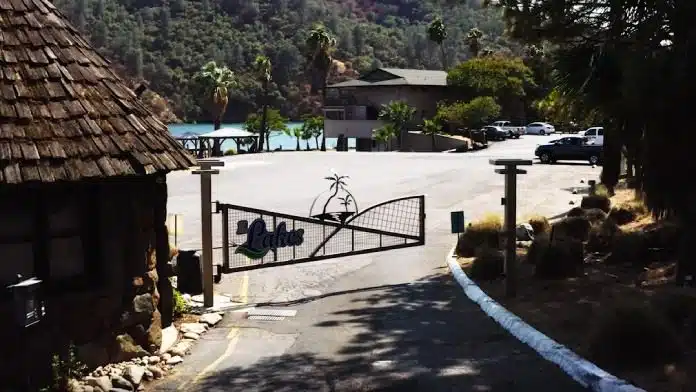 Exterior view of The Lakes Treatment Center facility in Copperopolis, CA, specializing in addiction recovery and wellness services.