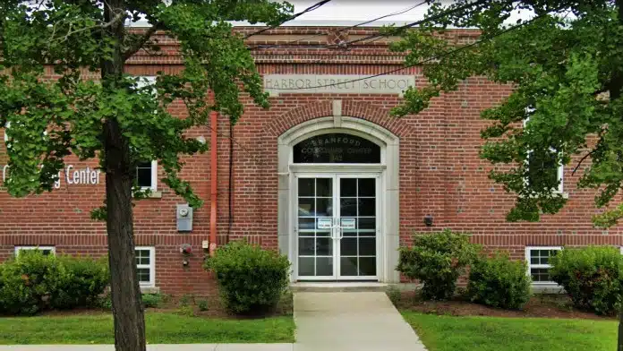 Exterior view of Branford Counseling & Community Services facility in Branford, CT, specializing in mental health support.