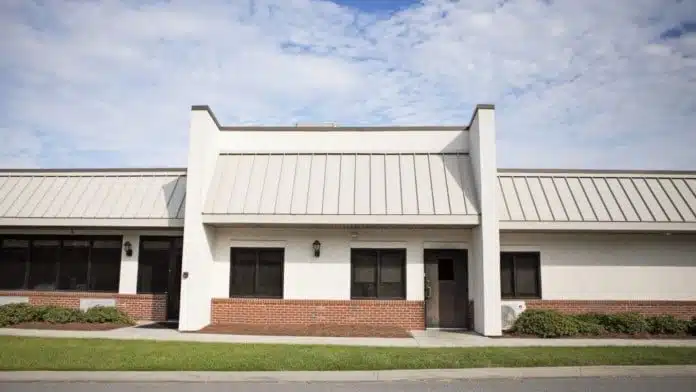 Exterior view of Turning Point Care Center facility in Moultrie, GA, specializing in effective addiction treatment services.