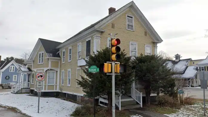 Exterior view of West Central Behavioral Health Child and Family Services in Claremont, NH.