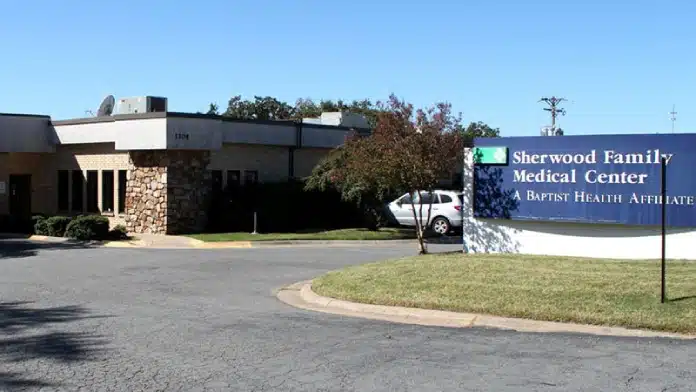 Exterior view of Baptist Health Behavioral Health Clinic at Sherwood Family Medical Center, providing quality mental health services in Sherwood, AR.