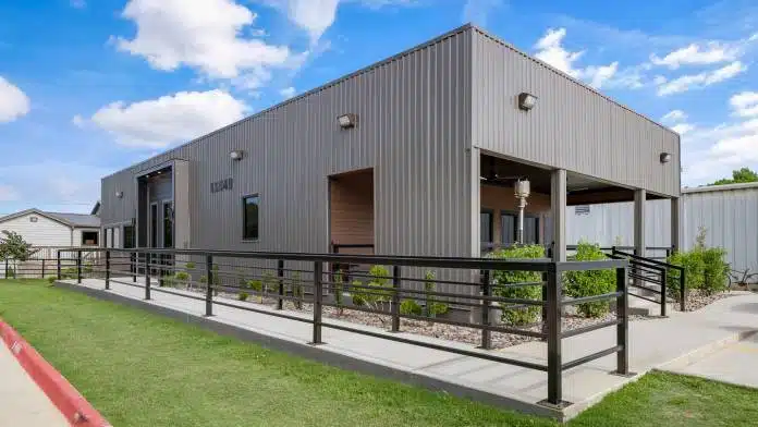 Exterior view of True Self Recovery, specializing in comprehensive addiction treatment services in Rogers, AR.