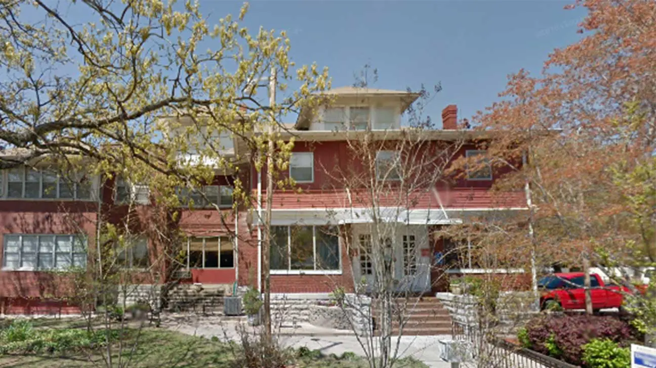 Harbor House Inc