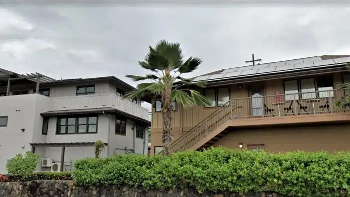 Exterior view of The Ohana Addiction Treatment Center in Kailua Kona, HI.
