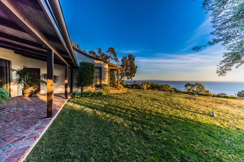 The Center For Professional Recovery, an addiction treatment center in Malibu, CA with a 5.0 rating and 2 Google reviews.