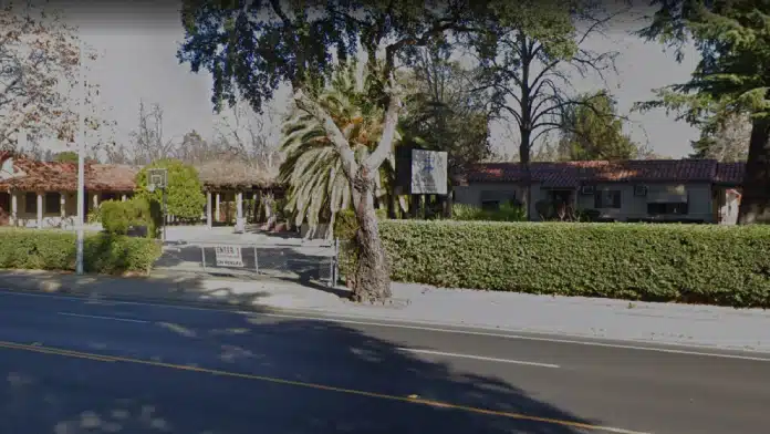 Exterior view of Chico Rescue Mission, an addiction treatment center in Chico, CA.