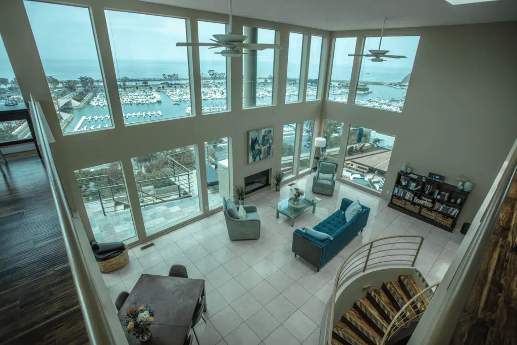 Exterior view of Laguna Shores Recovery, an addiction treatment center in Dana Point, CA.