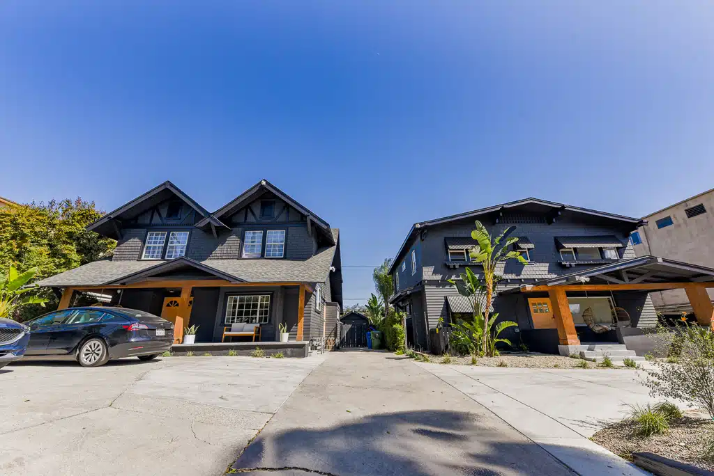 Numa Recovery Center in Los Angeles, CA, with a 5.0 rating from 2 Google reviews.