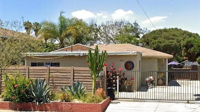 Exterior view of Clear Detox Center in Costa Mesa, CA.