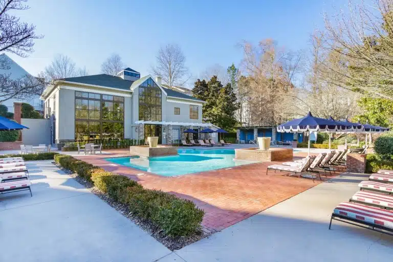 Entrance of Southern Live Oak Wellness - Dunwoody, GA