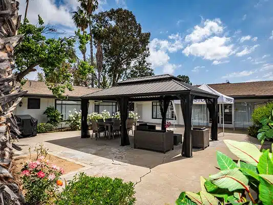 Whiteside Manor Palm Ave Women’s Program building, located at 4750 Palm Avenue, Riverside, CA 92501, specializing in addiction treatment for women.