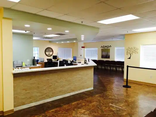 Exterior view of The Guidance Center mental health clinic in Compton, CA.