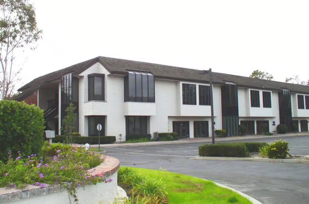 Exterior view of Lead Recovery Center in Costa Mesa, CA.