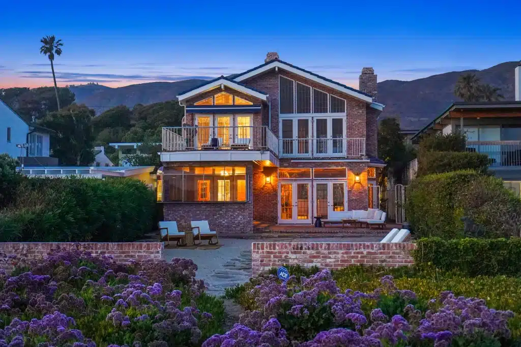 The Beach House Malibu, an addiction treatment center in Malibu, CA with a 4.9 rating and 7 Google reviews.