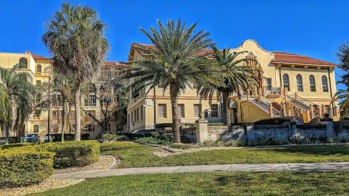 Bay Pines VA Healthcare System – C.W. Bill Young Medical Center - Comprehensive healthcare for veterans in Bay Pines, FL