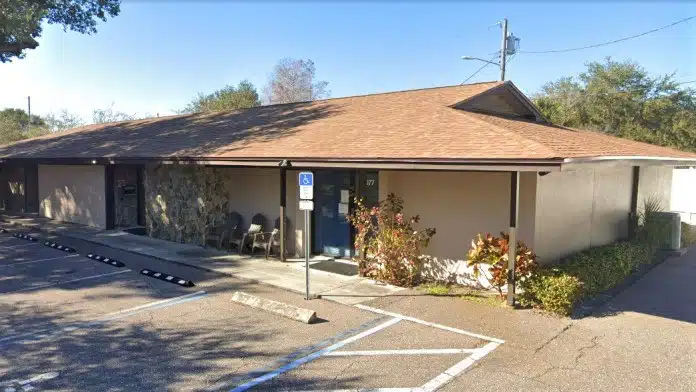 Entrance of The Costello Center in Saint Petersburg, Florida – skilled nursing & rehabilitation facility