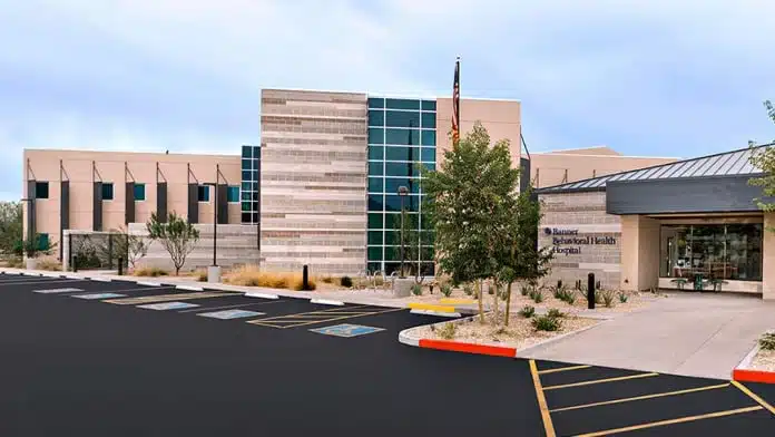 Front entrance of Banner Behavioral Health Hospital in Scottsdale, Arizona, providing mental health and addiction recovery programs