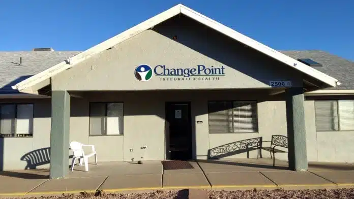 Front entrance of Changepoint Integrated Health in Show Low, Arizona, providing mental health and addiction recovery programs