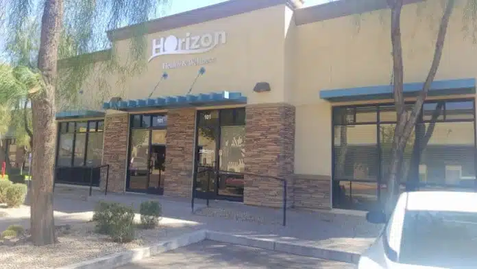 Front entrance of Horizon Health and Wellness in Queen Creek, Arizona, providing mental health and addiction recovery programs