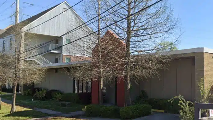 Front entrance of O'Brien House in Baton Rouge, Louisiana, offering substance use recovery services