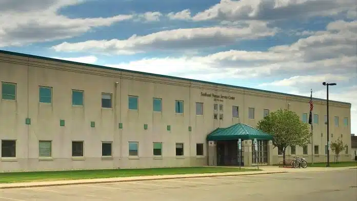 Main entrance of Southeast Human Service Center in Fargo, North Dakota, offering behavioral health and addiction services