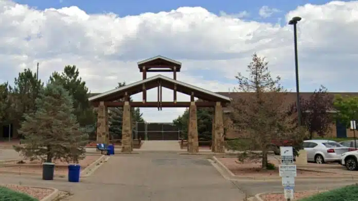 Main entrance of Southern Peaks Regional Treatment Center in Cañon City, Colorado