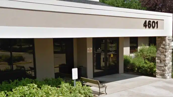 Entrance of UCHealth Mountain Crest Behavioral Health Center in Fort Collins, CO