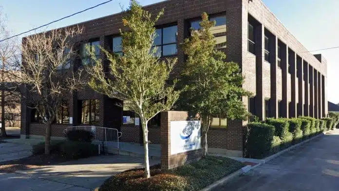 Entrance1 West Jefferson Behavioral Medicine Center building exterior in Marrero, Louisiana