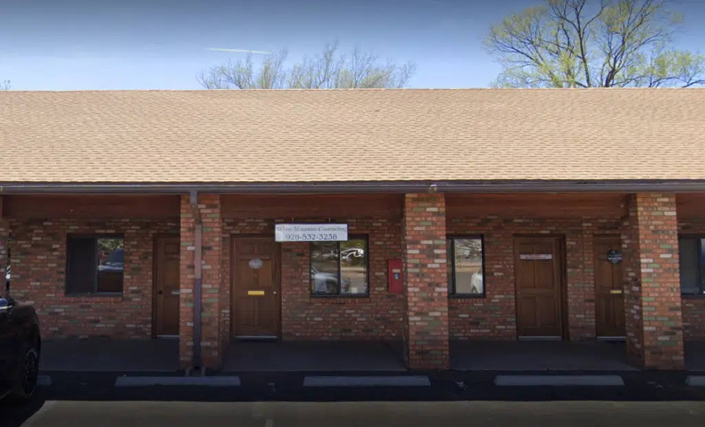 Front entrance of White Mountain Counseling building at 1141 East Cooley Street, Show Low, AZ 85901.