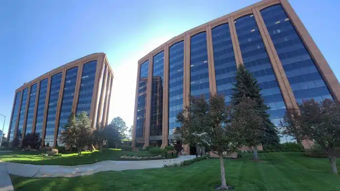 Entrance of Equinox Counseling & Wellness Center at 600 S Cherry St, Suite 450, Glendale (Denver), Colorado 80246