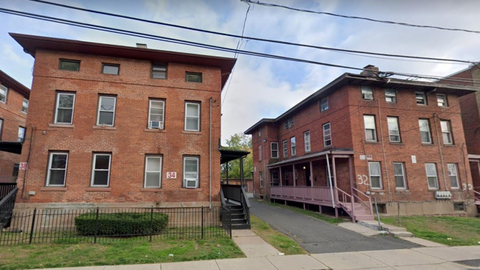 Hogar CREA of Center Street