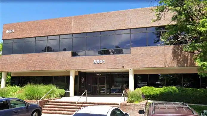 Front entrance of Mile High Behavioral Health Center in Denver, Colorado