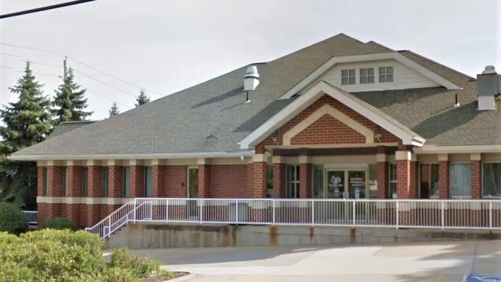 Front entrance of Oriana House ADM Crisis Center in Akron, Ohio