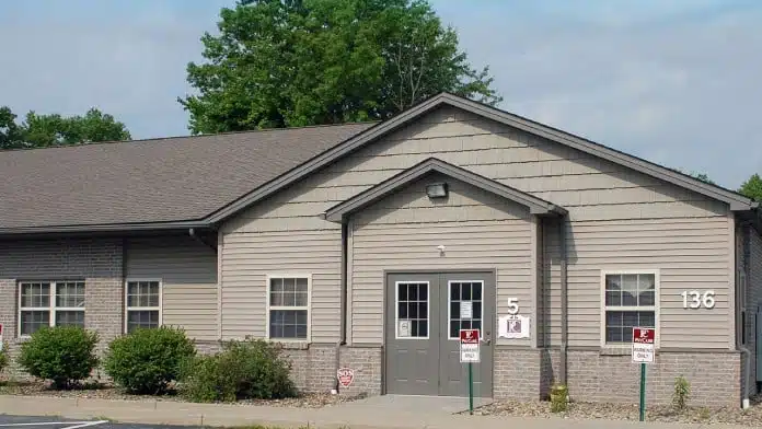 Entrance of PsyCare Austintown Clinic in Youngstown, Ohio