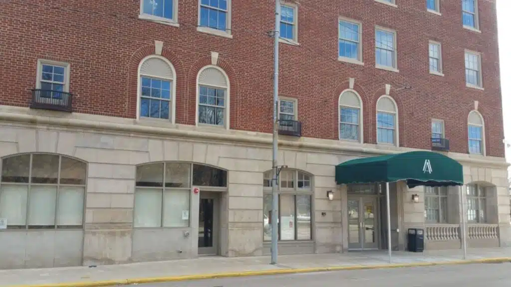 Entrance 1 at Signature Health Ashtabula in Ashtabula OH 44004