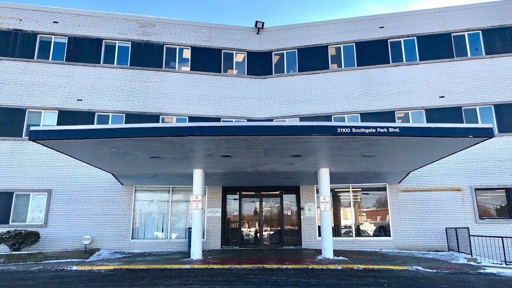 Signature Health - Maple Heights