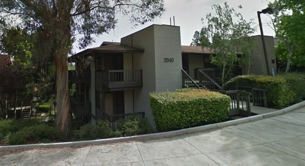 Front entrance of Impulse Treatment Center in Walnut Creek, California, providing addiction treatment and behavioral health services