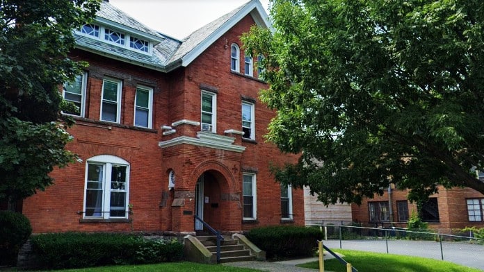 East House - Hanson House