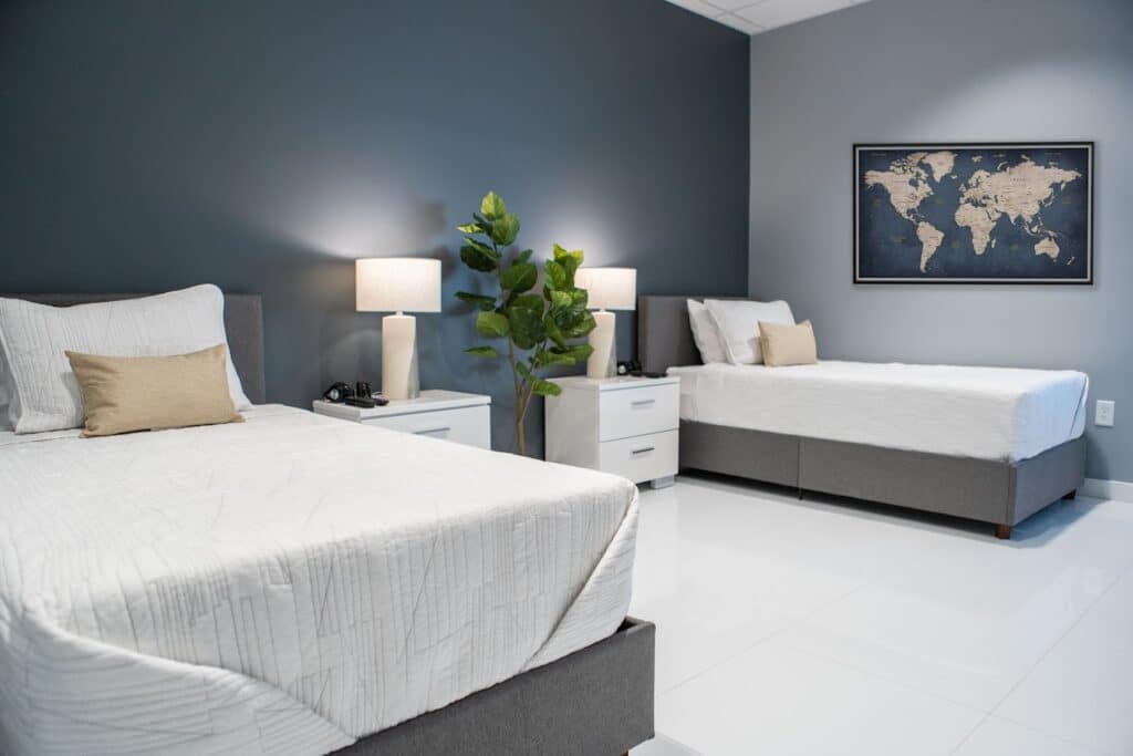 Comfortable private room in a detox facility - detox treatment centers in georgia Comfortable private room in a detox facility - detox treatment centers in georgia