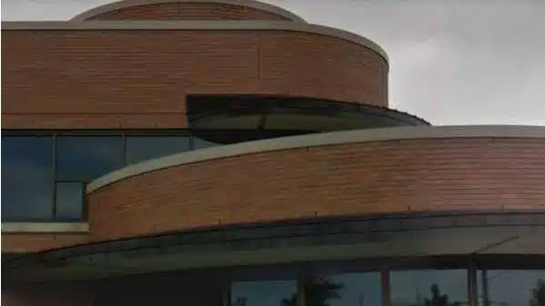 Entrance of Aurora Behavioral Health Center Northshore Programs in Milwaukee, Wisconsin 53217